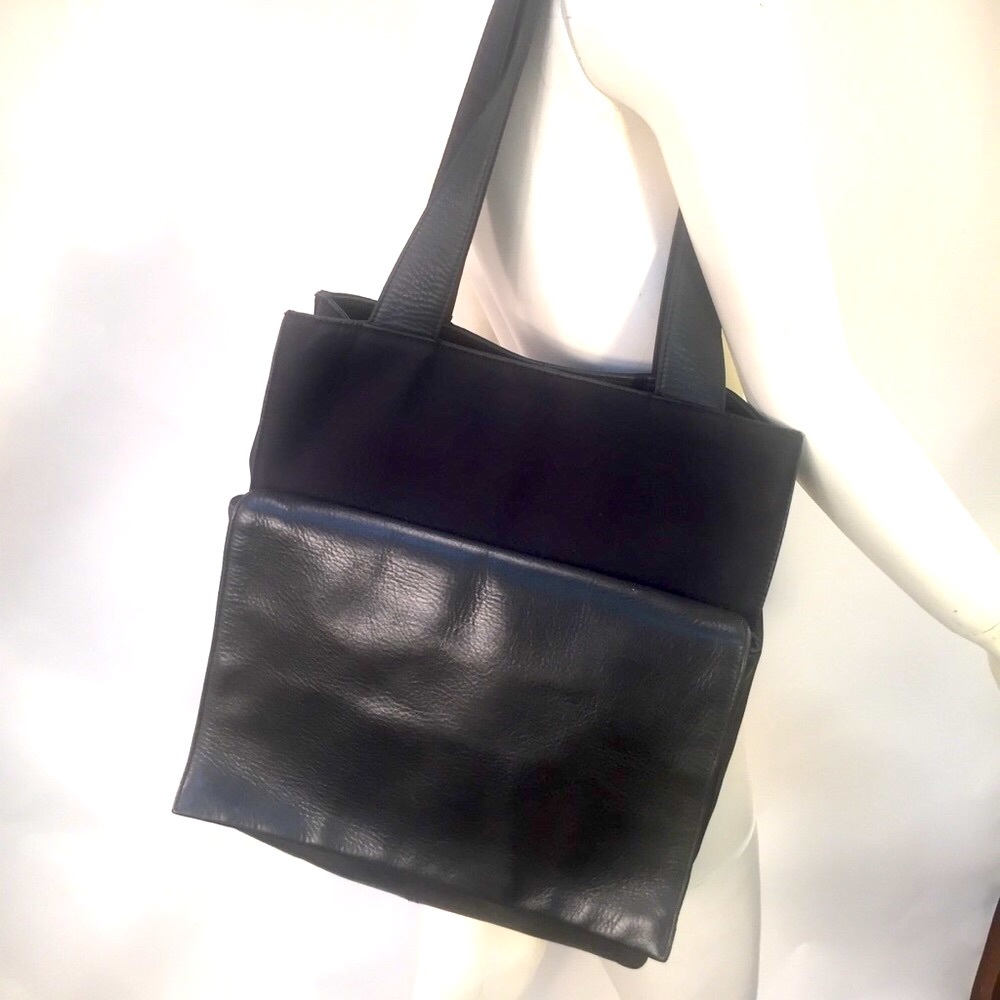 Hobo (International) Black Leather Tall Tote - Picture 1 of 15